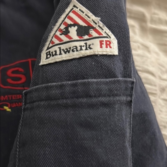 BULWARK Insulated Navy Blue Workwear Jacket - with zip extra layer - men's LARGE - Picture 4 of 10